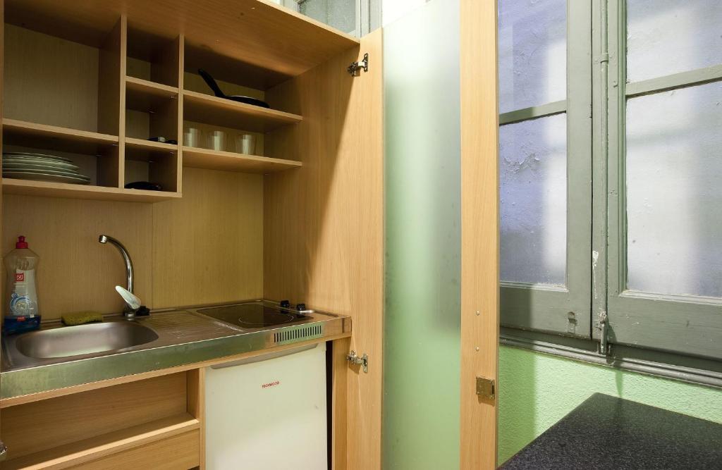Hostal Agua Alegre Barselona Oda fotoğraf
