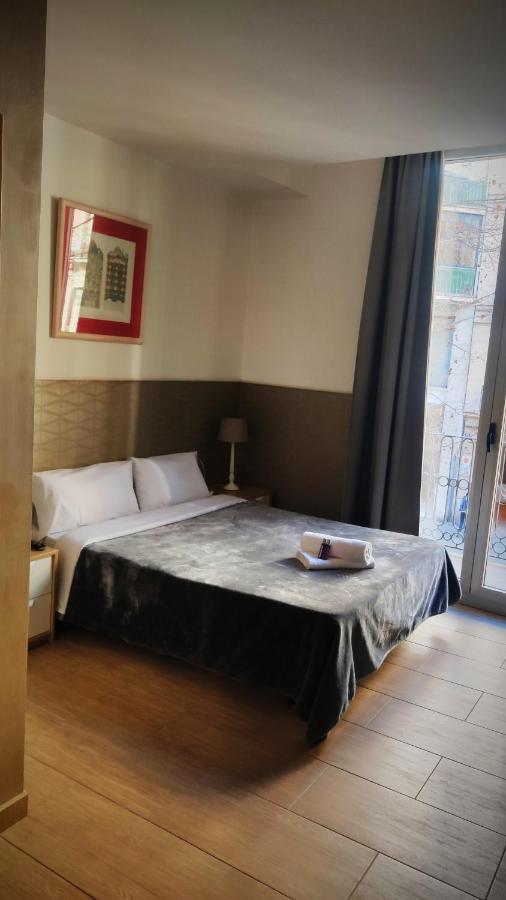 Hostal Agua Alegre Barselona Dış mekan fotoğraf