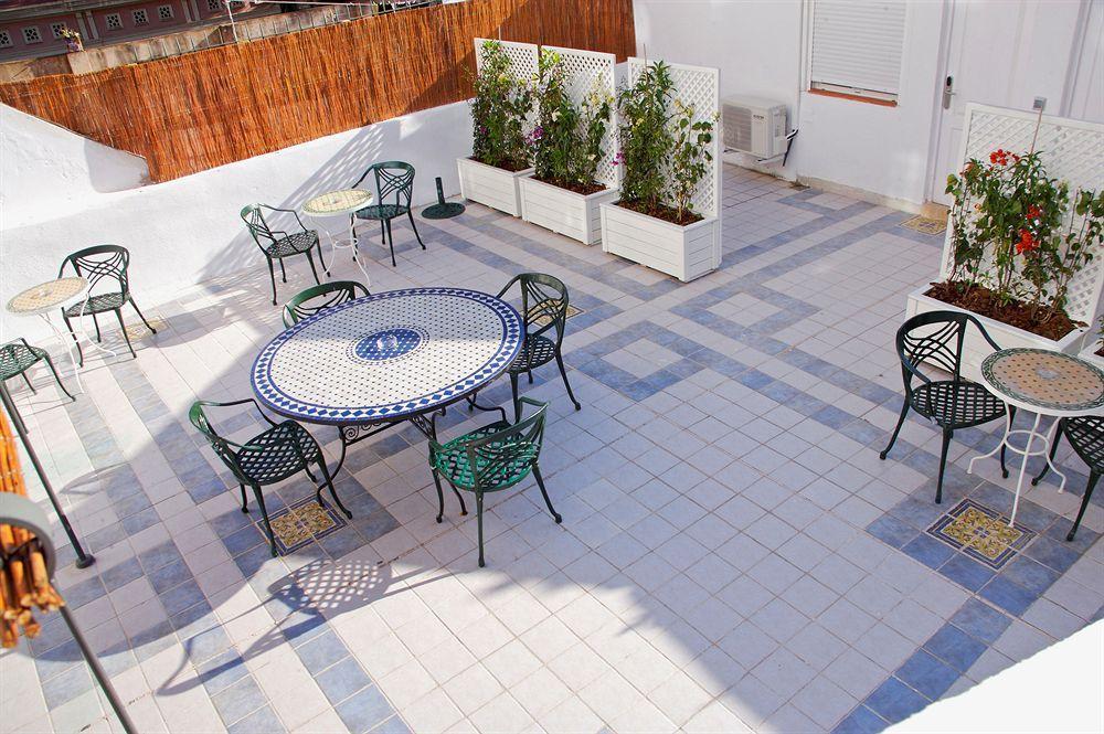 Hostal Agua Alegre Barselona Dış mekan fotoğraf