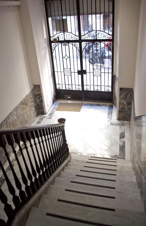 Hostal Agua Alegre Barselona Dış mekan fotoğraf